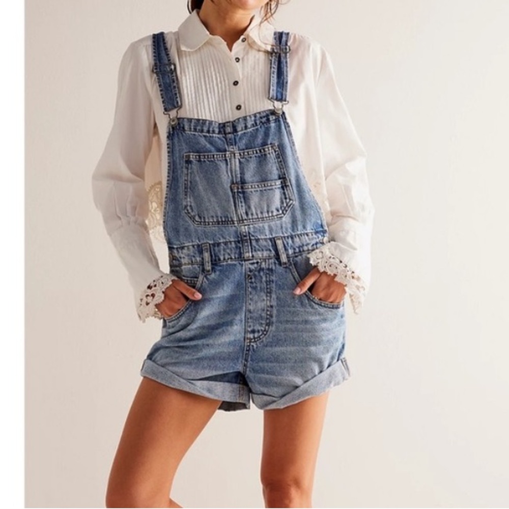 Free People Ziggy Shortalls Overalls size Small